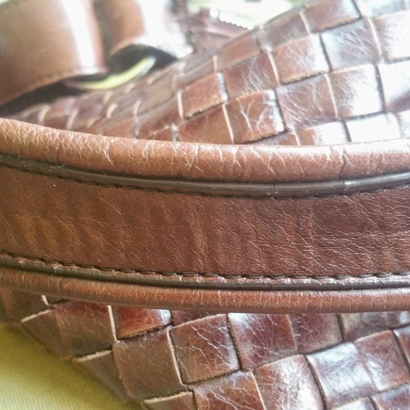 Woven leather hobo bag - Picture 5 of 8